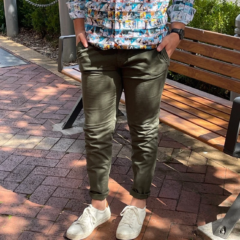 YEAR-End Sale Chino Pant - Green