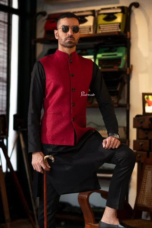 Special Buy Pashtush Mens Waistcoat, Fine Wool, Solid Maroon
