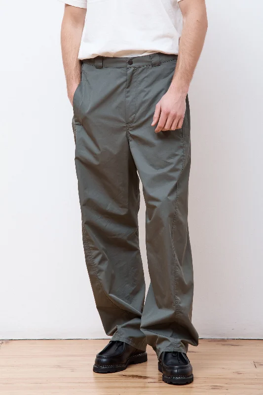 ASH GREY