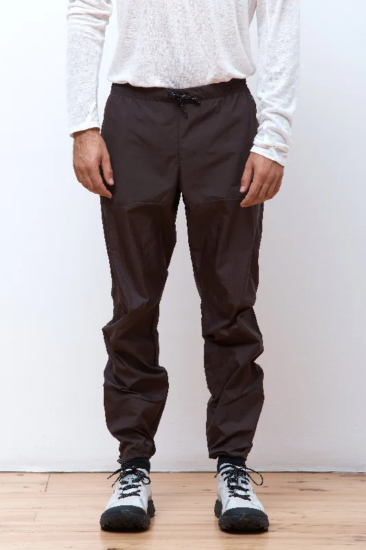 Super Deal Ultralight DWR Paneled Track Pants Cacao