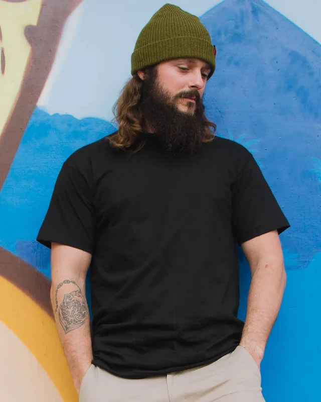 Weekend Shopping Made Better The Perfect Tee - Black